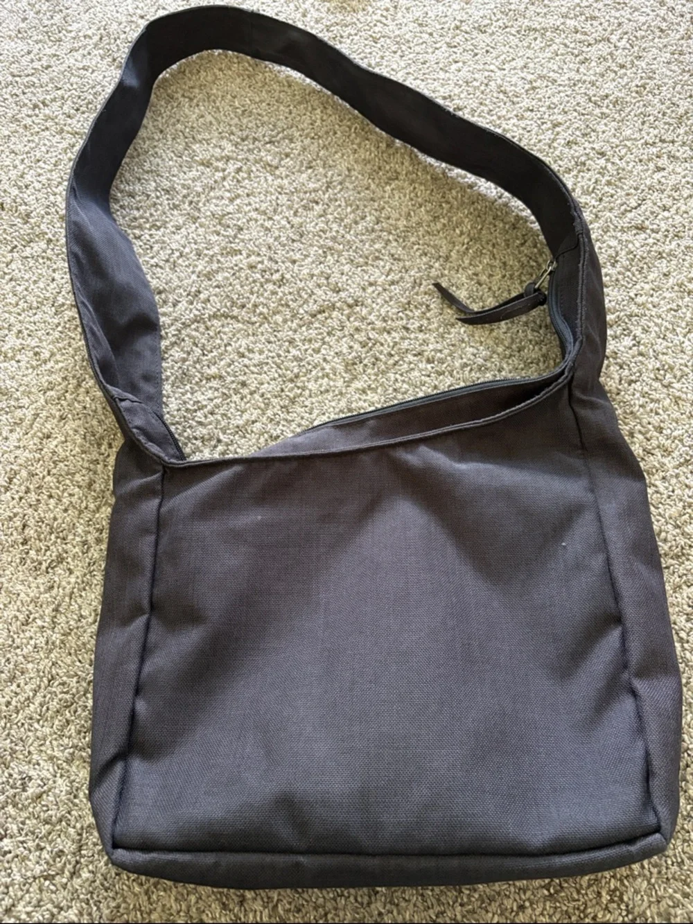 OGIO Brooklyn Crossbody Tablet Bag
